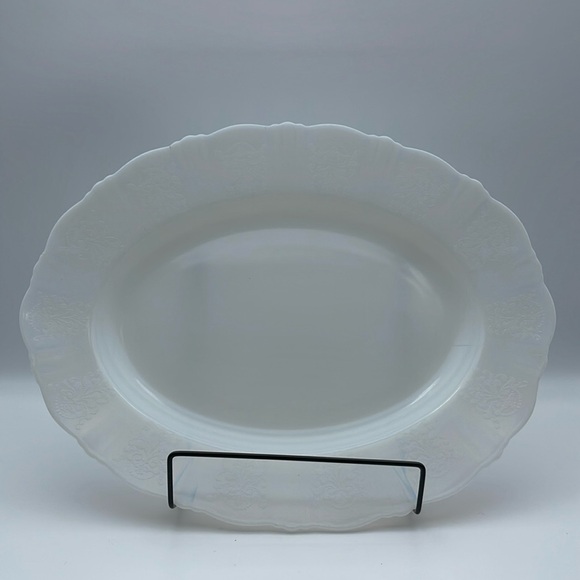 Vintage MacBeth-Evans American Sweetheart Milk‎ Glass Monax Oval Platter - Picture 1 of 8